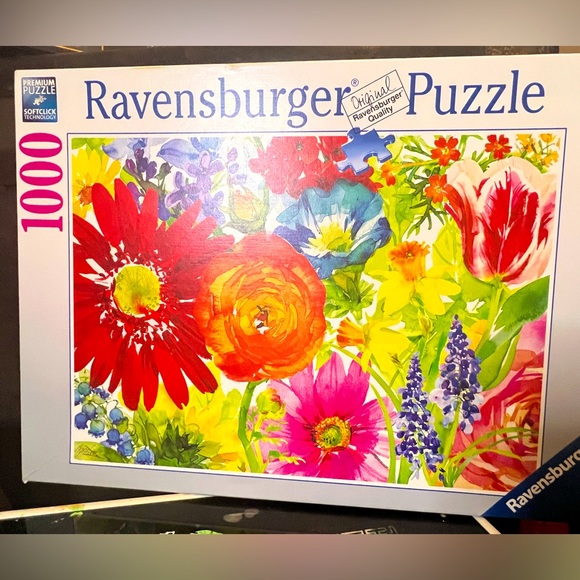 Ravensburger Games Ravensburger Puzzle 00 Piece Abundant Blossoms